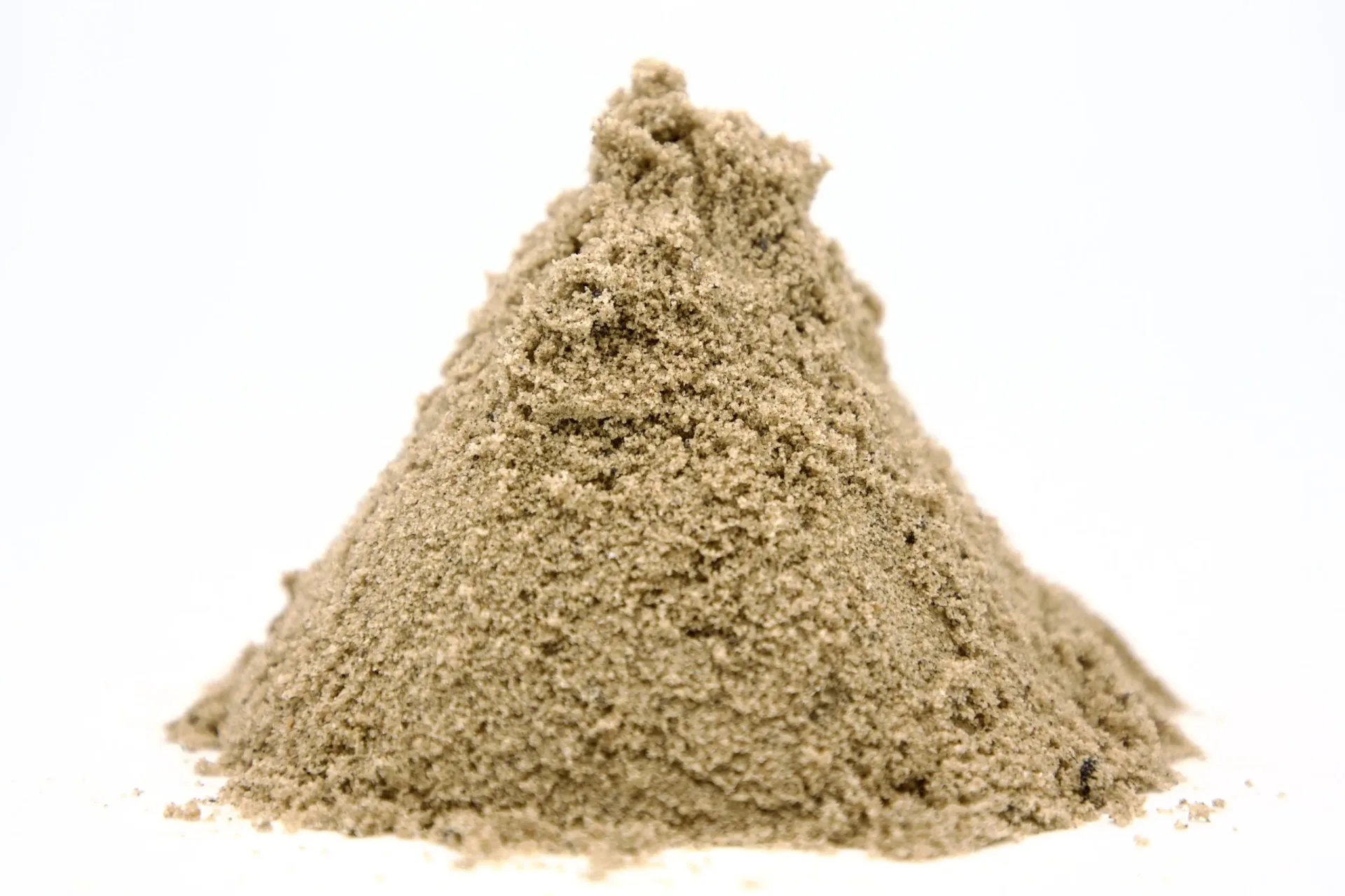 River sand for topdressing lawns and landscape leveling in Atlanta
