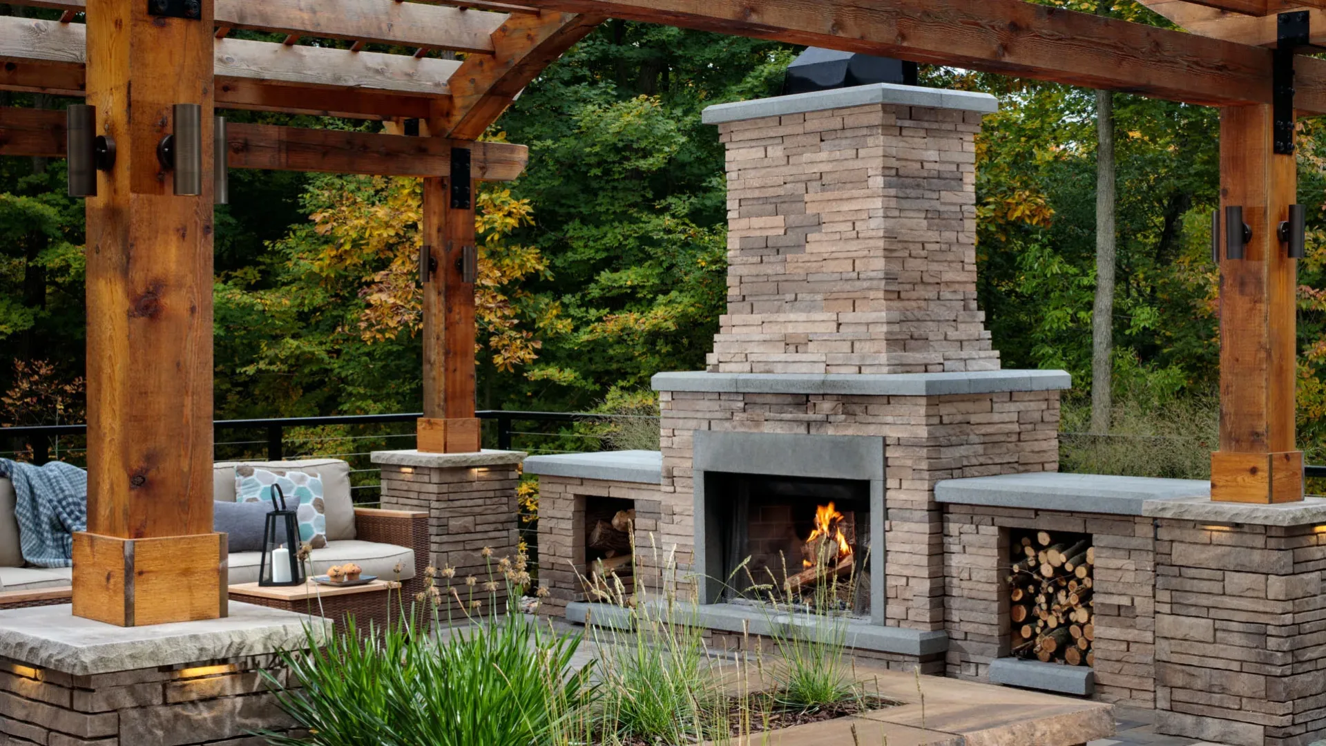 Belgard Outdoor fireplace