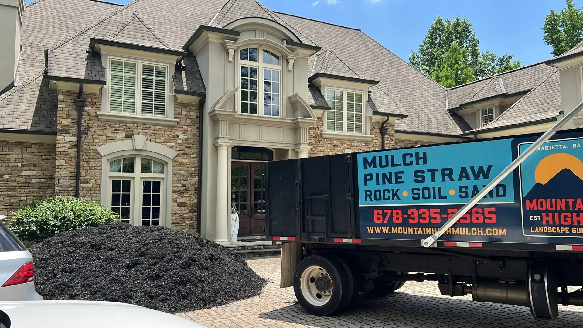 mulch delivery in Sandy Springs